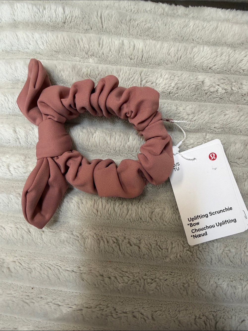 lululemon athletica Uplifting Scrunchie with Bow - REDC